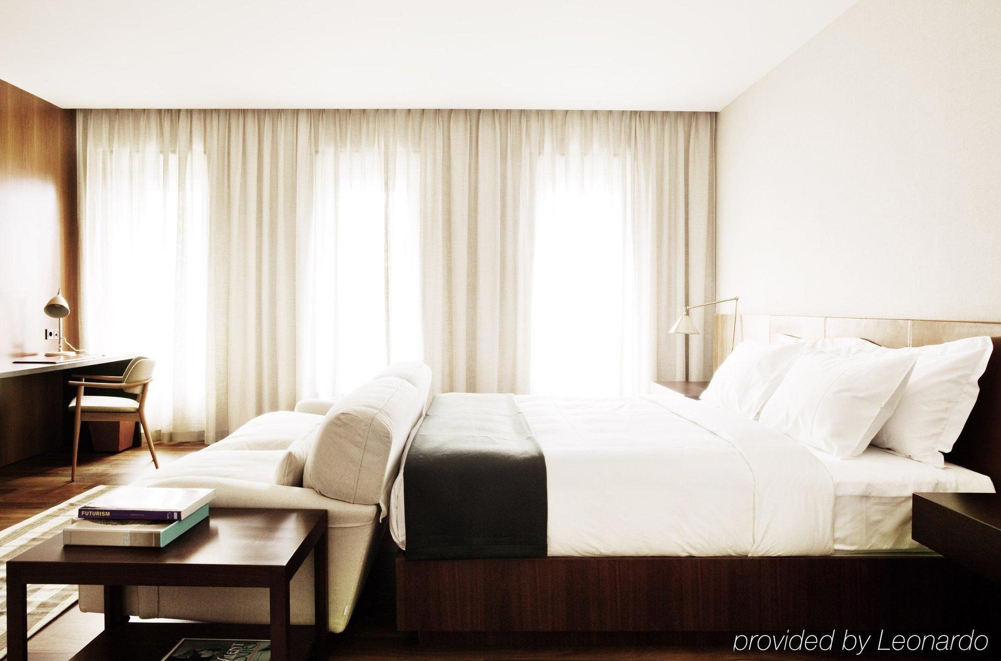 Square Nine Hotel Belgrade-The Leading Hotels Of The World Bilik gambar